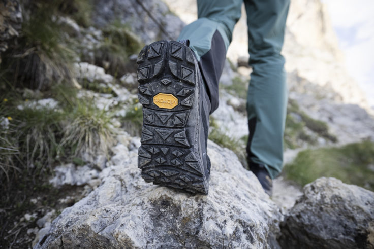 Lavic Eco Wanderschuhe mit vibram®-Sohle im alpinen Gelände